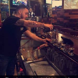 Meet your Posher, Raymond